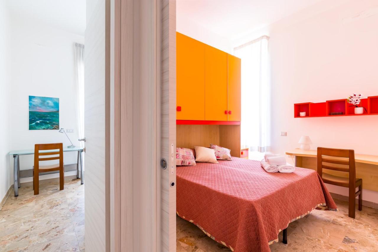 Rione Emanuele III - 4 Bedroom Apartment Napoli Ngoại thất bức ảnh